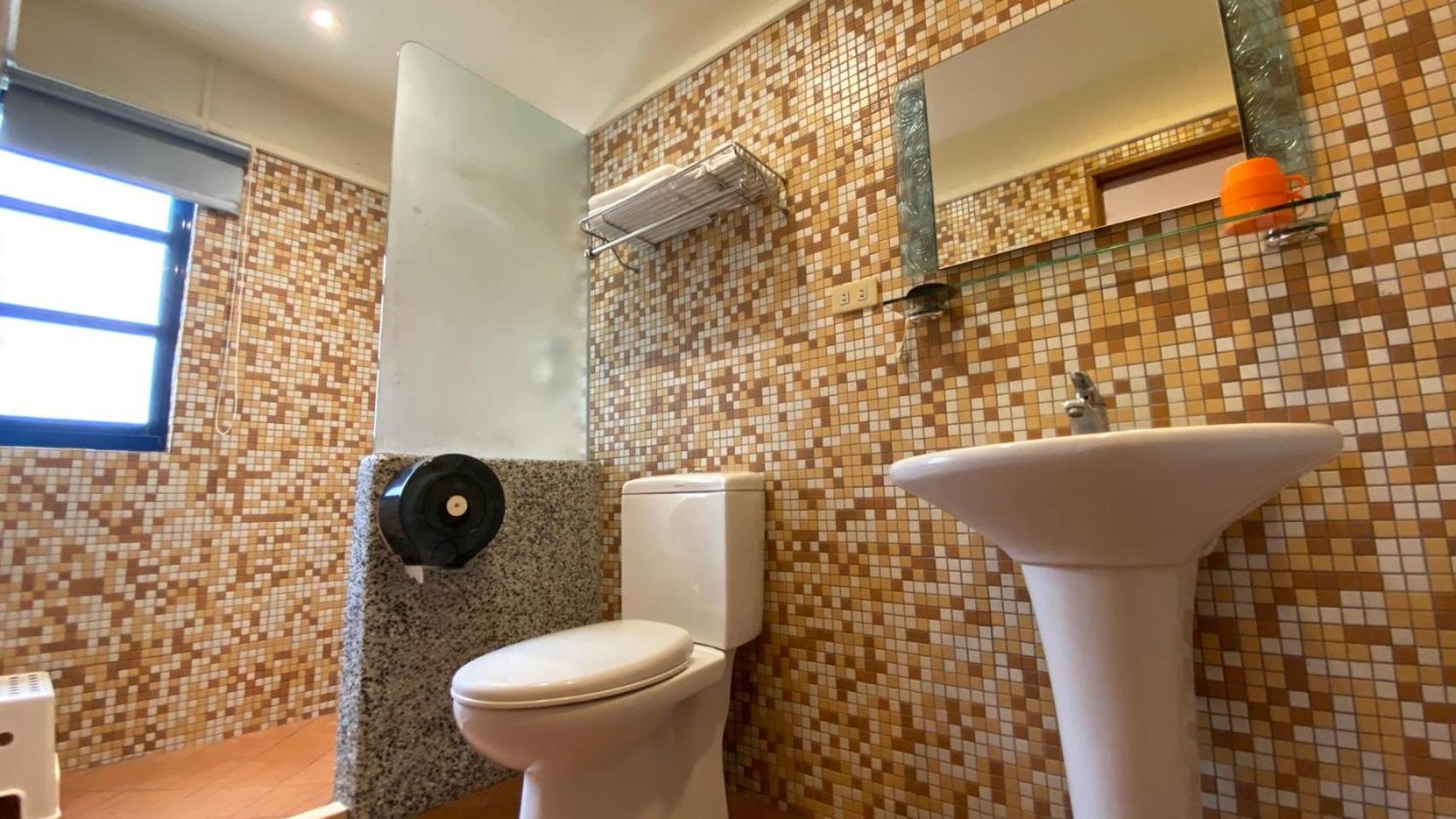Sine Ya Hostel Хенгчун Экстерьер фото
